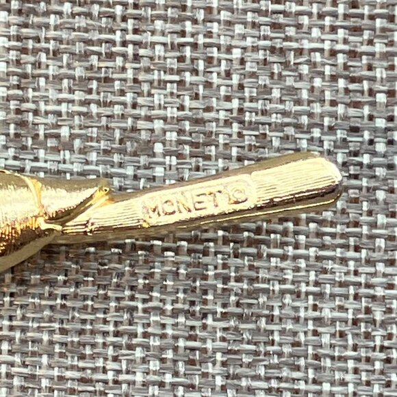 Vintage Monet Leaf Brooch Pin 3.5 In Gold Cut Away Turned Edge Elegant Nature - Picture 3 of 8